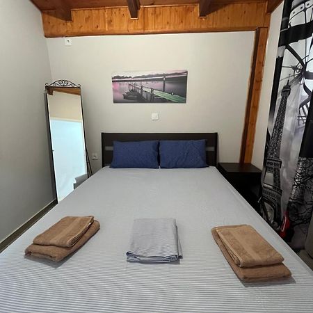 Spáta Luxury House 15 Minutes From Athヴィラ エクステリア 写真